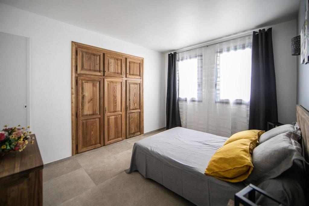 Sartene T3 Calme Ensoleille Parking Prive Exterior foto